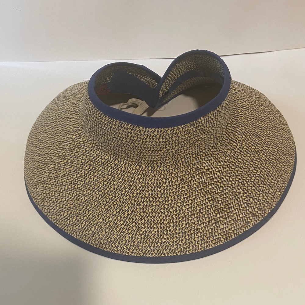 Stylish Blue and Tan Women's Sun Visor